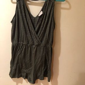 Green flowy Romper